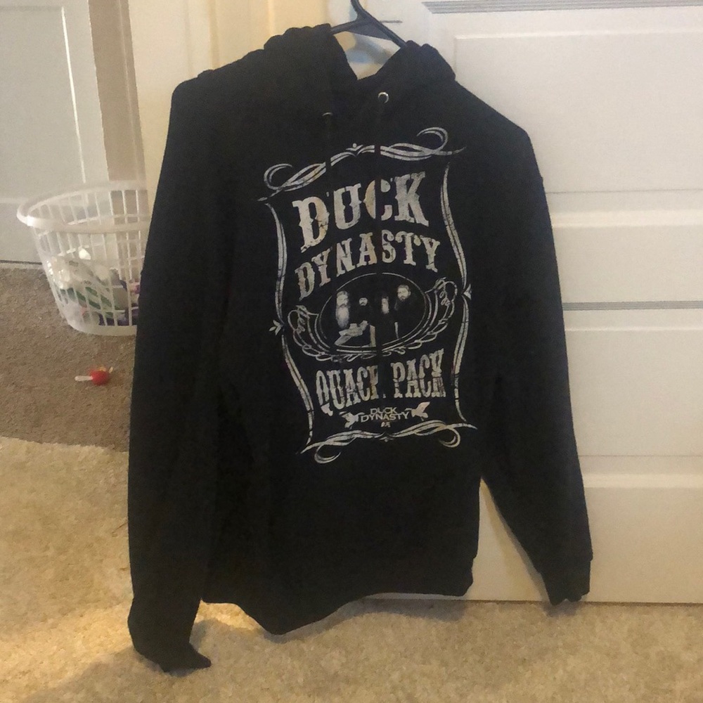 Duck Dynasty pull over hoodie large